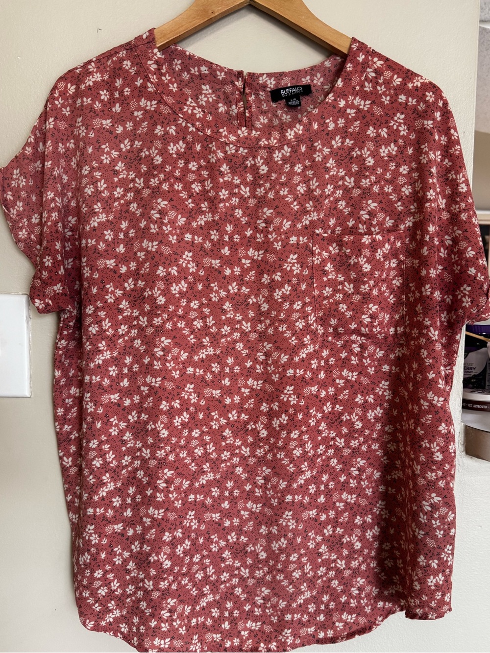 Buffalo David Bitton Woman’s Short-Sleeve Floral Tee Blouse L - Rose
